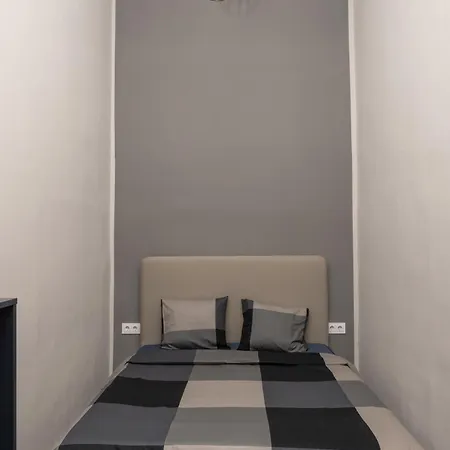 Makram Apartment *